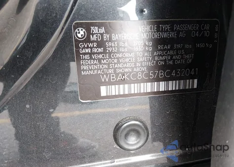 2011 BMW 750Li xDrive z USA, uszkodzony, nr VIN WBAKC8C57BC432041